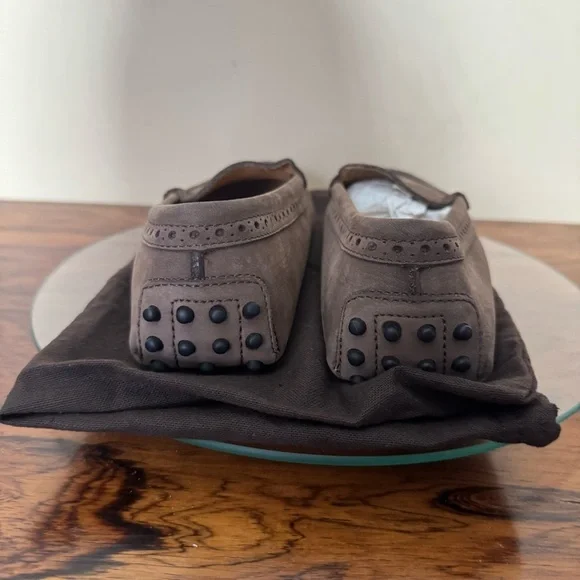 Tod’s Suede Loafers - Picture 5 of 16